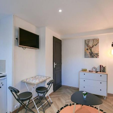 Instant Fleury, Studio Cosy Avec Jardin Secret Barbizon Eksteriør bilde