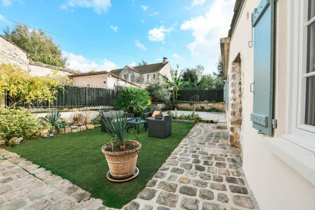 Instant Fleury, Studio Cosy Avec Jardin Secret Barbizon Eksteriør bilde